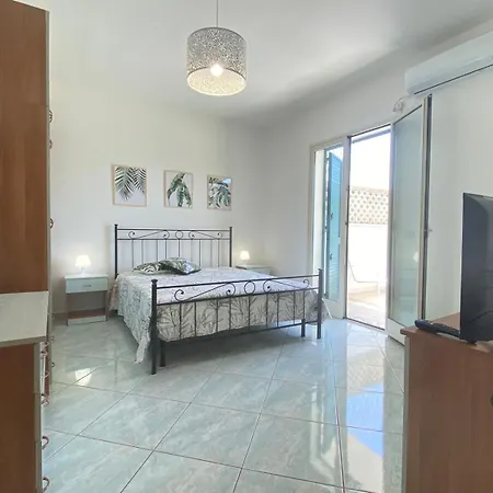 Apartment Mediterraneo *